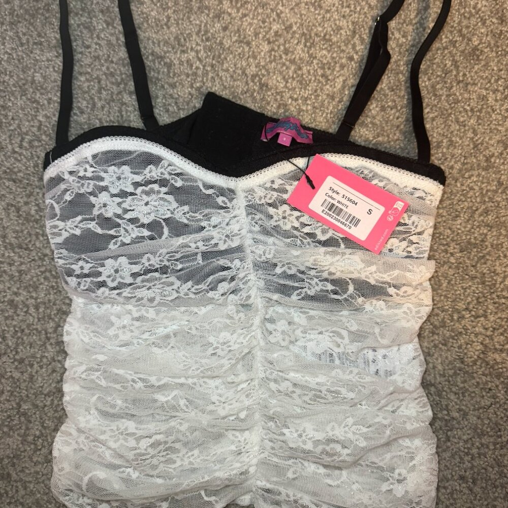 Edikted Women's Bra Top (White / Black) Small